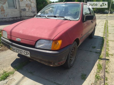 Ford Fiesta 1990  випуску Одеса з двигуном 1.1 л бензин хэтчбек механіка за 500 долл. 