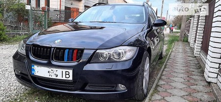 BMW 318 2008  випуску Івано-Франківськ з двигуном 2 л бензин універсал механіка за 8600 долл. 