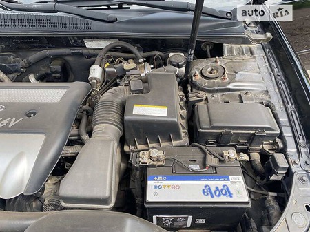 Hyundai Sonata 2007  випуску Дніпро з двигуном 0 л  седан механіка за 7200 долл. 
