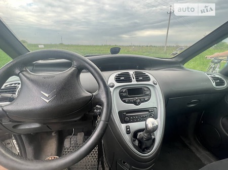 Citroen Xsara 2008  випуску Львів з двигуном 1.6 л дизель мінівен механіка за 4150 долл. 