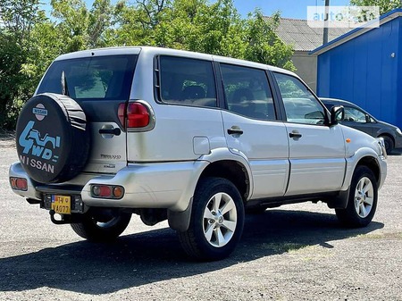 Nissan Terrano 2004  випуску Ужгород з двигуном 3 л дизель позашляховик автомат за 5900 долл. 