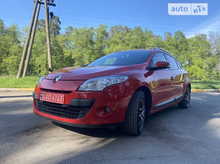 Renault Megane 2011  випуску Київ з двигуном 1.6 л бензин універсал механіка за 7000 долл. 