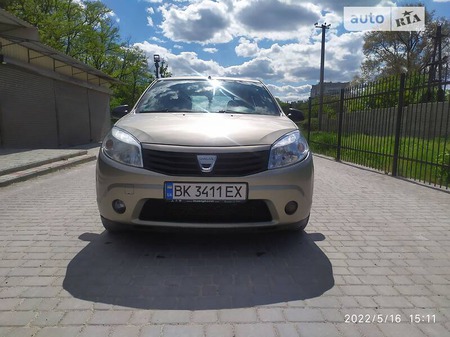 Dacia Sandero 2009  випуску Запоріжжя з двигуном 1.5 л дизель хэтчбек механіка за 4800 долл. 