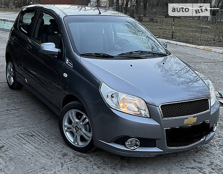 Chevrolet Aveo 2008  випуску Дніпро з двигуном 1.4 л бензин хэтчбек механіка за 4600 долл. 