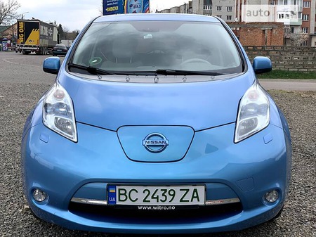 Nissan Leaf 2011  випуску Львів з двигуном 0 л електро хэтчбек автомат за 7850 долл. 