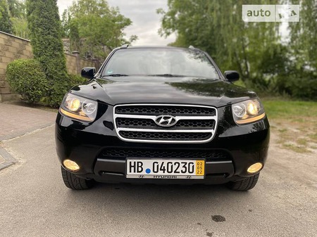 Hyundai Santa Fe 2006  випуску Луцьк з двигуном 2.2 л дизель позашляховик механіка за 8700 долл. 