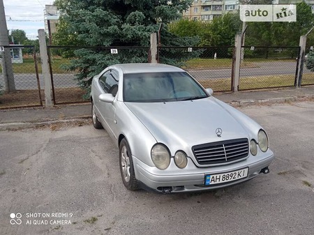 Mercedes-Benz CLK 200 1998  випуску Полтава з двигуном 2 л  купе механіка за 3500 долл. 