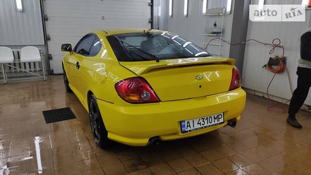 Hyundai Coupe 2002  випуску Київ з двигуном 2 л бензин купе механіка за 4900 долл. 