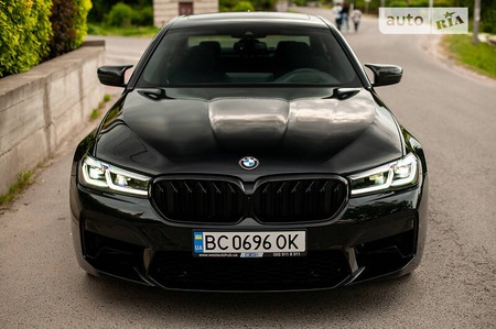 BMW 540 2021  випуску Львів з двигуном 0 л гібрид седан автомат за 78000 долл. 
