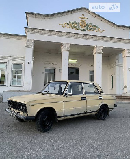 Lada 2106 1988  випуску Запоріжжя з двигуном 1.6 л  седан механіка за 700 долл. 