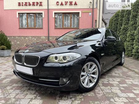 BMW 525 2012  випуску Тернопіль з двигуном 2 л дизель седан автомат за 15900 долл. 