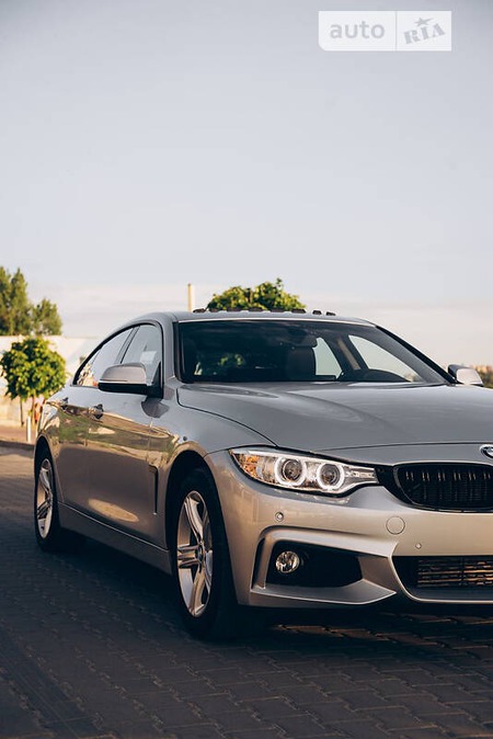 BMW 4 Series 2015  випуску Тернопіль з двигуном 2 л бензин седан автомат за 22900 долл. 
