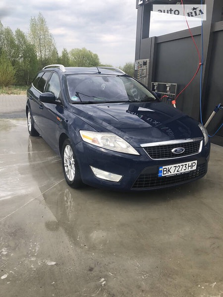 Ford Mondeo 2009  випуску Луцьк з двигуном 2 л дизель універсал механіка за 4999 долл. 