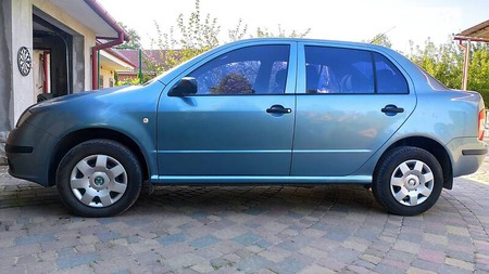 Skoda Fabia 2007  випуску Ужгород з двигуном 1.2 л бензин седан механіка за 4750 долл. 