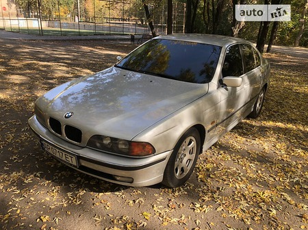 BMW 520 1996  випуску Запоріжжя з двигуном 2 л  седан механіка за 5000 долл. 