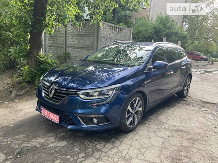 Renault Megane 2016  випуску Київ з двигуном 1.5 л дизель універсал механіка за 15550 долл. 