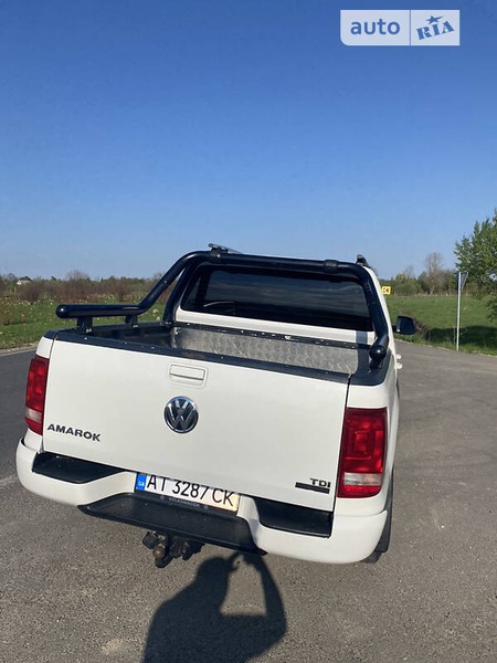 Volkswagen Amarok 2011  випуску Івано-Франківськ з двигуном 2 л дизель пікап механіка за 13900 долл. 