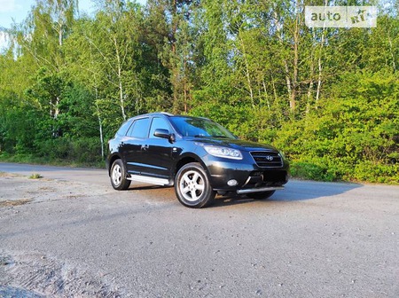 Hyundai Santa Fe 2007  випуску Луцьк з двигуном 2.2 л дизель позашляховик автомат за 8550 долл. 