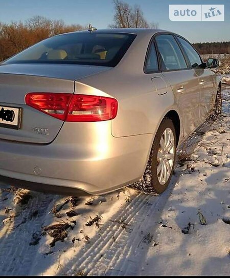 Audi A4 Limousine 2013  випуску Миколаїв з двигуном 2 л бензин седан механіка за 12000 долл. 