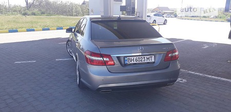 Mercedes-Benz E 250 2011  випуску Одеса з двигуном 1.8 л бензин седан автомат за 14000 долл. 