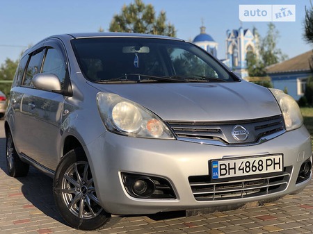 Nissan Note 2011  випуску Одеса з двигуном 1.5 л бензин хэтчбек автомат за 7500 долл. 