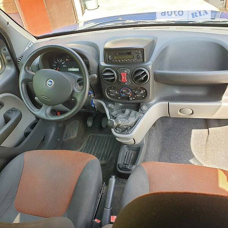 Fiat Doblo 2007  випуску Луцьк з двигуном 1.6 л газ універсал механіка за 3800 долл. 