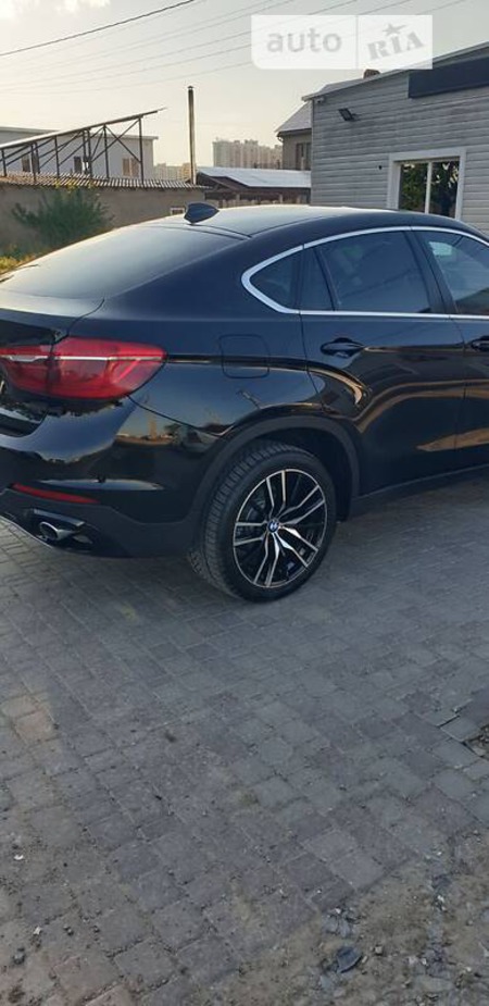 BMW X6 2015  випуску Одеса з двигуном 3 л бензин позашляховик автомат за 28500 долл. 