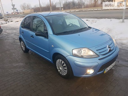 Citroen C3 2005  випуску Львів з двигуном 1.4 л бензин хэтчбек механіка за 4200 долл. 