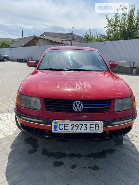 Volkswagen Passat 1997  випуску Івано-Франківськ з двигуном 1.9 л дизель седан механіка за 3450 долл. 