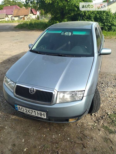 Skoda Fabia 2002  випуску Ужгород з двигуном 0 л бензин хэтчбек механіка за 3500 долл. 