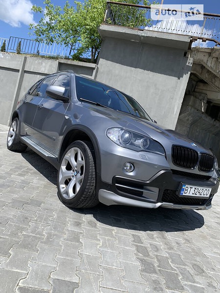 BMW X5 2008  випуску Львів з двигуном 4.8 л  позашляховик автомат за 15000 долл. 