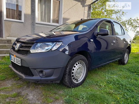 Dacia Logan 2014  випуску Івано-Франківськ з двигуном 1.2 л бензин седан механіка за 5100 долл. 