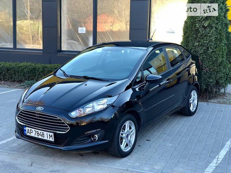 Ford Fiesta 2017  випуску Запоріжжя з двигуном 0 л бензин седан автомат за 8200 долл. 