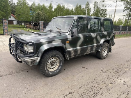 Isuzu Trooper 1991  випуску Рівне з двигуном 2.8 л дизель позашляховик механіка за 2850 долл. 