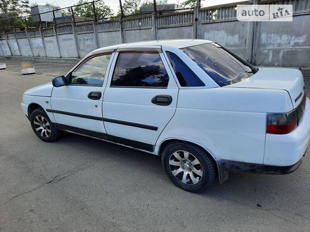 Lada 2110 1999  випуску Одеса з двигуном 1.5 л бензин седан механіка за 1650 долл. 
