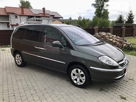 Citroen C8 2010  випуску Львів з двигуном 2 л дизель мінівен механіка за 7300 долл. 