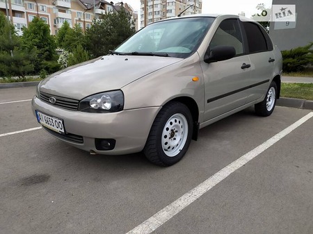 Lada 1118 2006  випуску Київ з двигуном 1.6 л  седан  за 2250 долл. 