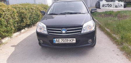 Geely MK Cross 2013  випуску Дніпро з двигуном 1.5 л  хэтчбек механіка за 3800 долл. 