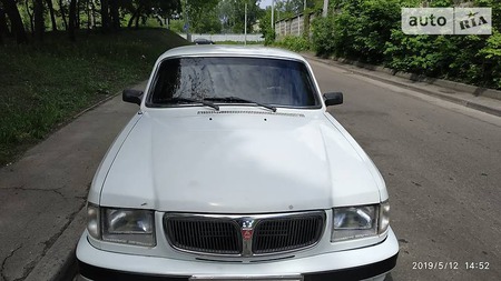 ГАЗ 3110 2003  випуску Київ з двигуном 2.4 л  седан механіка за 2800 долл. 
