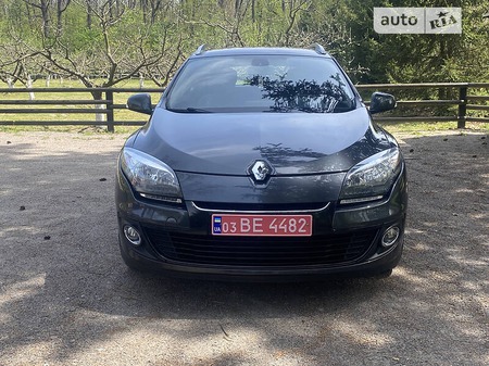 Renault Megane 2013  випуску Київ з двигуном 1.5 л дизель універсал механіка за 8400 долл. 