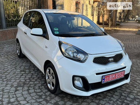 KIA Picanto 2012  випуску Запоріжжя з двигуном 1 л бензин хэтчбек механіка за 4999 долл. 