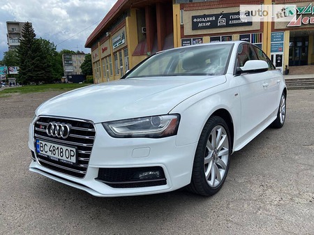 Audi A4 Limousine 2013  випуску Львів з двигуном 2 л бензин седан автомат за 15300 долл. 