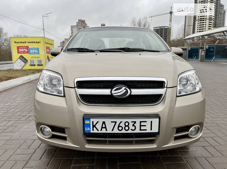 ЗАЗ Vida 2012  випуску Київ з двигуном 1.5 л  седан механіка за 5200 долл. 