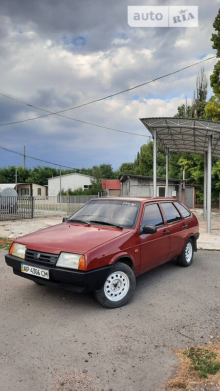 Lada 2109 1997  випуску Запоріжжя з двигуном 1.3 л бензин хэтчбек механіка за 1450 долл. 