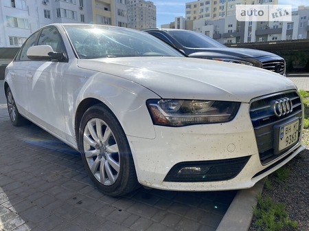 Audi A4 Limousine 2013  випуску Одеса з двигуном 0 л бензин седан механіка за 12500 долл. 