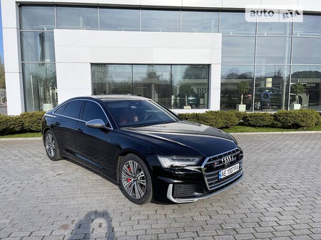 Audi S6 2020  випуску Дніпро з двигуном 0 л дизель седан автомат за 80000 долл. 