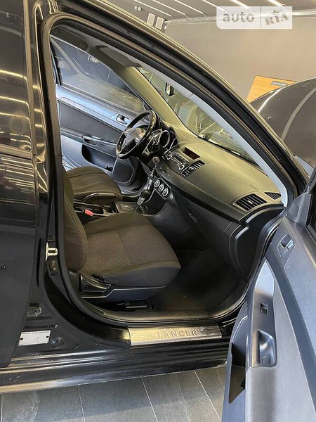 Mitsubishi Lancer 2008  випуску Львів з двигуном 2 л  седан автомат за 6000 долл. 