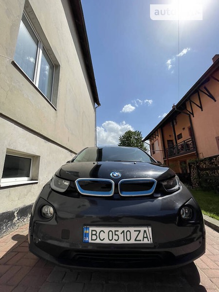 BMW i3 2015  випуску Львів з двигуном 0 л електро седан автомат за 13500 долл. 