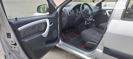 Dacia Logan 2010  випуску Черкаси з двигуном 1.5 л дизель універсал механіка за 6200 долл. 