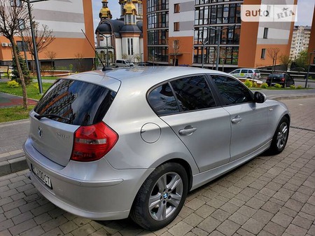 BMW 120 2011  випуску Івано-Франківськ з двигуном 2 л дизель хэтчбек автомат за 8999 долл. 